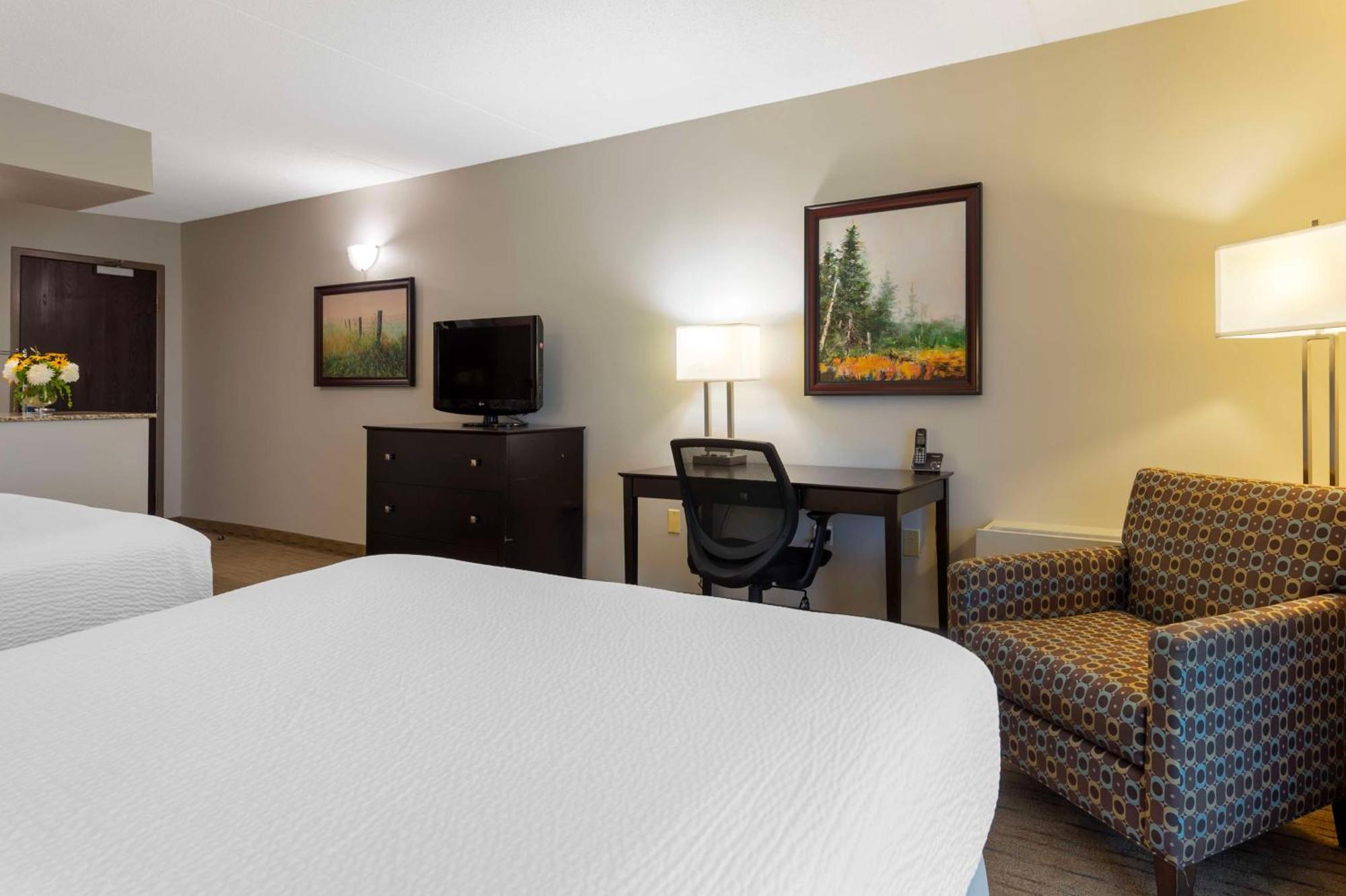 Best Western Pembroke Inn & Conference Centre Exterior photo