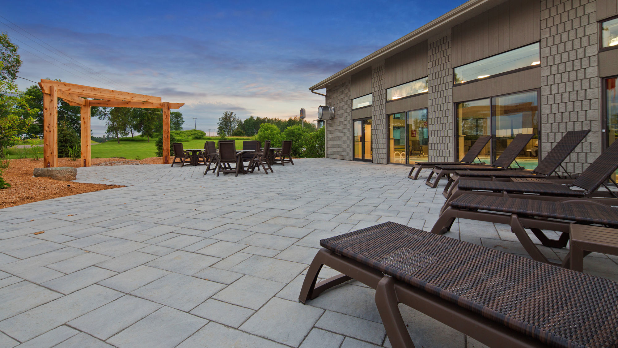 Best Western Pembroke Inn & Conference Centre Exterior photo